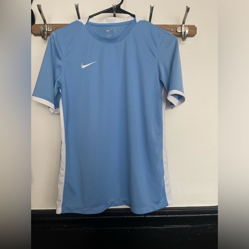 Boys XL Nike Dri-Fit